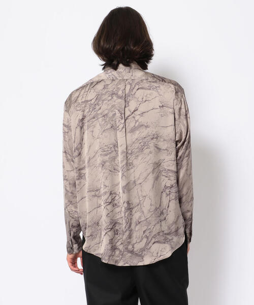 LUSOR（ルーソル）の「LUSOR（ルーソル）75サテン大理石シャツ（シャツ/ブラウス・メンズ・ホワイト/グレー・FREE）」の3枚目の写真
