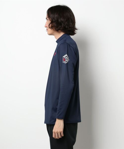 FILA GOLF(フィラゴルフ )の「【FILA:フィラゴルフ】メンズモックネック 袖胸ロゴ刺繍 フロントプリント 長袖シャツ / ゴルフウェア(Tシャツ/カットソー・メンズ・ホワイト/ブラック/ネイビー/カーキ/イエロー/オレンジ・MEDIUM/LARGE/X-LARGE)」の13枚目の写真