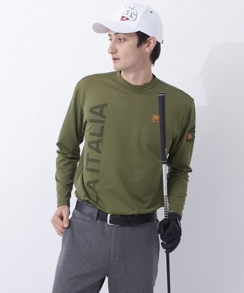 FILA GOLF(フィラゴルフ )の「【FILA:フィラゴルフ】メンズモックネック 袖胸ロゴ刺繍 フロントプリント 長袖シャツ / ゴルフウェア(Tシャツ/カットソー・メンズ・ホワイト/ブラック/ネイビー/カーキ/イエロー/オレンジ・MEDIUM/LARGE/X-LARGE)」の3枚目の写真