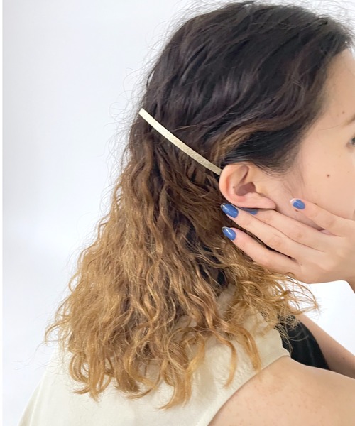mystic（ミスティック）の「[eau un bijou] S.Shiny (valletta)（バレッタ/ヘアクリップ・レディース・ゴールド・ONE SIZE）」の2枚目の写真