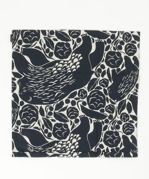 marimekko(マリメッコ)の「PIENI KARHUEMO / CUSHION COVER 50X50(クッション/クッションカバー・レディース・ネイビー・FREE)」の3枚目の写真