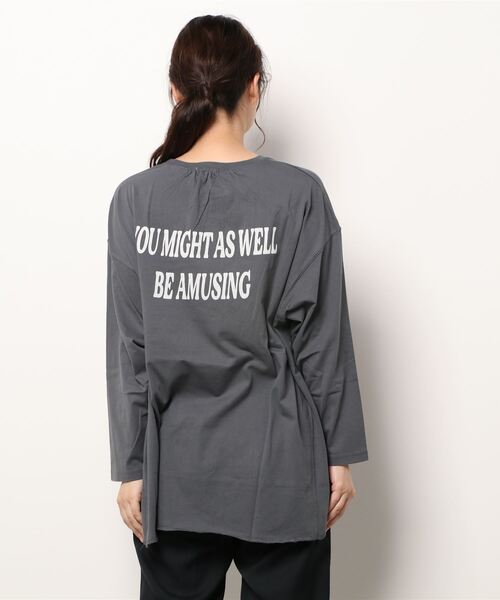 Samansa Mos2（サマンサ モスモス）の「前後ロゴプリントチュニック長袖Tシャツ（Tシャツ/カットソー・レディース・キナリ/キャメル/チャコール・ﾌﾘ-）」の7枚目の写真
