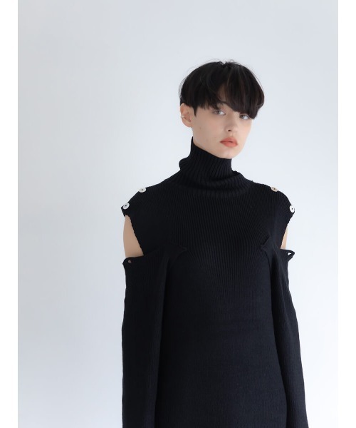Ayla(アイラ)の「shoulder design knit onepiece(ワンピース・レディース・ブラック/アイボリー/ブラウン・FREE)」の9枚目の写真