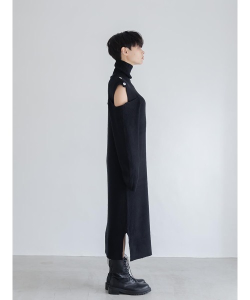Ayla(アイラ)の「shoulder design knit onepiece(ワンピース・レディース・ブラック/アイボリー/ブラウン・FREE)」の5枚目の写真