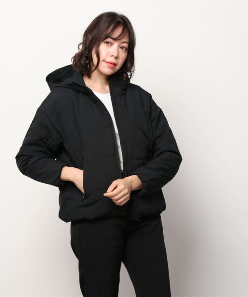 IGNIO(イグニオ)の「イグニオ ウォーマージャケット(その他アウター・レディース・ベージュ/ブラック・XL/L/M/S)」の1枚目の写真