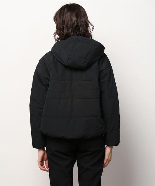IGNIO(イグニオ)の「イグニオ ウォーマージャケット(その他アウター・レディース・ベージュ/ブラック・XL/L/M/S)」の5枚目の写真