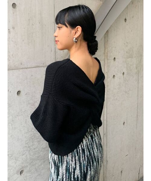 EMODA（エモダ）の「ダブルフェイスレディニット（ニット/セーター・レディース・ブルー/アイボリー/マスタード/ブラック・FREE）」の6枚目の写真