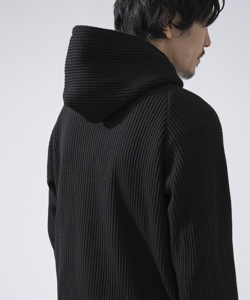 URBAN RESEARCH ROSSO MEN(アーバンリサーチロッソメン)の「ワッフルニットパーカー(パーカー・メンズ・グレー/ブラック・LARGE/X-LARGE/MEDIUM)」の15枚目の写真
