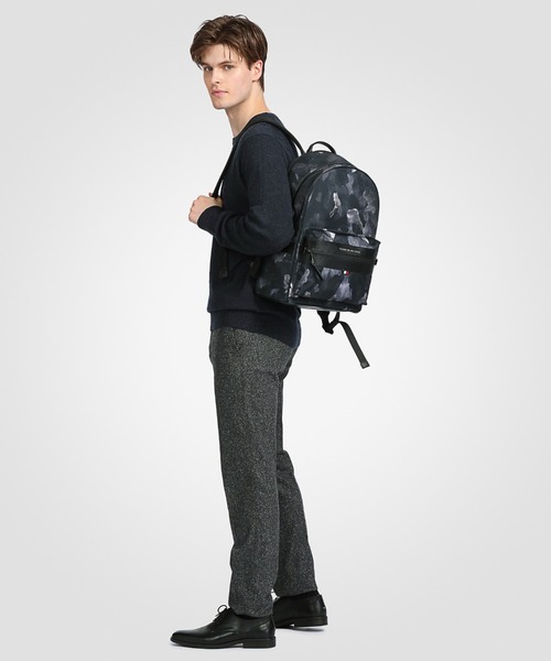 TOMMY HILFIGER（トミーヒルフィガー）の「カモフラージュプリント 