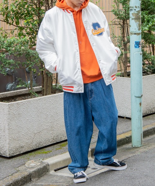WEGO(ウィゴー)の「WEGO/中綿スタジアムジャケット(スタジャン・メンズ・ネイビー/ホワイト・MEDIUM/LARGE)」の4枚目の写真