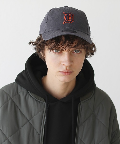 NEW ERA（ニューエラ）の「NEWERA MLB ベースボールキャップ（キャップ・メンズ・ブラック系/ブラック系1/グレー系/ダークグリーン系/ダークグリーン系1/グリーン系/ネイビー系/ネイビー系1/ネイビー系2/ネイビー系3/ホワイト系1/ブラック系3/ブラック系2/ホワイト系/レッド系/グリーン系1/グレー系1/ブラウン系/ネイビー系4/ベージュ系/ベージュ系1/グレー系2/ネイビー系7/ネイビー系8/ホワイト系2/ホワイト系3/グリーン系2/ブルー系/ネイビー系5/ネイビー系6/ベージュ系2/ベージュ系3・ONESIZE）」の10枚目の写真