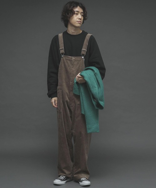 SENSE OF PLACE by URBAN RESEARCH(センスオブプレイスバイアーバンリサーチ)の「ヘビーコーデュロイオーバーオール(サロペット/オーバーオール・メンズ・ライトブルー/ブラック/ベージュ・MEDIUM/LARGE)」の5枚目の写真