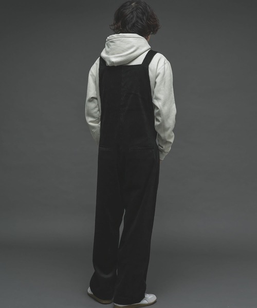 SENSE OF PLACE by URBAN RESEARCH(センスオブプレイスバイアーバンリサーチ)の「ヘビーコーデュロイオーバーオール(サロペット/オーバーオール・メンズ・ライトブルー/ブラック/ベージュ・MEDIUM/LARGE)」の19枚目の写真