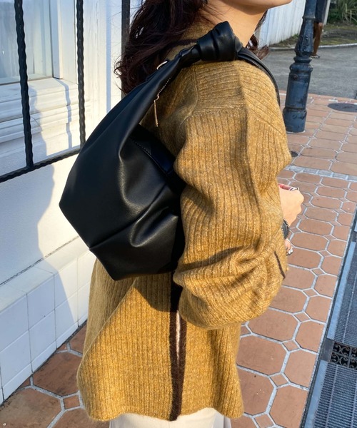 archives（アルシーヴ）の「ノットハンドルバッグ（ハンドバッグ・レディース・アイボリー/ブラック/グリーン・FREE）」の3枚目の写真