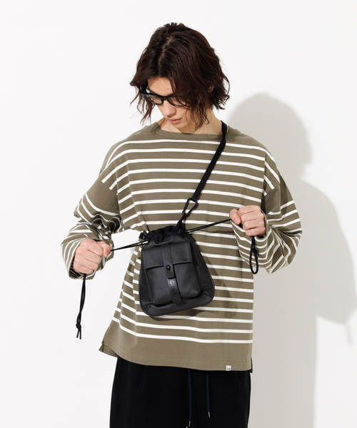 GEAR3(ギアスリー)の「【GEAR3 別注】フラップポケット 2WAY ミニショルダー(ショルダーバッグ・メンズ・ブラック・フリー)」の5枚目の写真