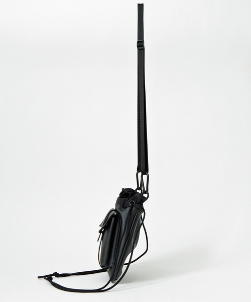 GEAR3(ギアスリー)の「【GEAR3 別注】フラップポケット 2WAY ミニショルダー(ショルダーバッグ・メンズ・ブラック・フリー)」の14枚目の写真