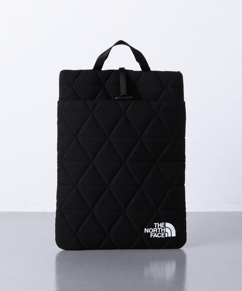 THE NORTH FACE(ザノースフェイス)の「<THE NORTH FACE> ジオフェイス PC スリーブ 13インチ(PC・タブレットケース・レディース・ブラック/ベージュ・FREE)」の1枚目の写真