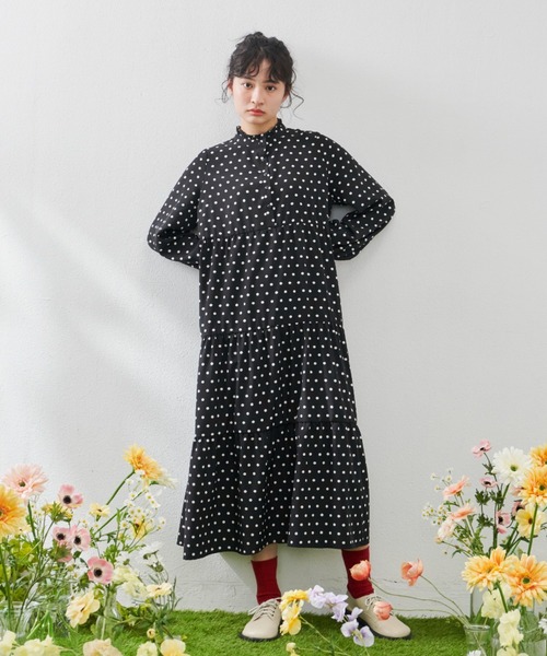 MERLOT(メルロー)の「カラフルドットティアードワンピース(ワンピース・レディース・ブラック/ピンク/ブルー・FREE)」の15枚目の写真