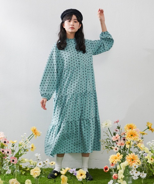 MERLOT(メルロー)の「カラフルドットティアードワンピース(ワンピース・レディース・ブラック/ピンク/ブルー・FREE)」の14枚目の写真