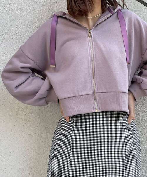 MAJESTIC LEGON（マジェスティックレゴン）の「フローラルカラーパーカー（パーカー・レディース・グレー/ブルー/ライトグリーン/アイボリー/ラベンダー/ピンクベージュ/ブラック・MEDIUM）」の6枚目の写真