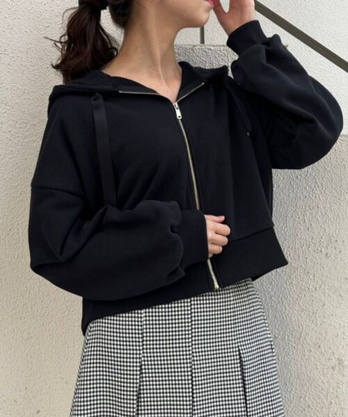 MAJESTIC LEGON（マジェスティックレゴン）の「フローラルカラーパーカー（パーカー・レディース・グレー/ブルー/ライトグリーン/アイボリー/ラベンダー/ピンクベージュ/ブラック・MEDIUM）」の3枚目の写真