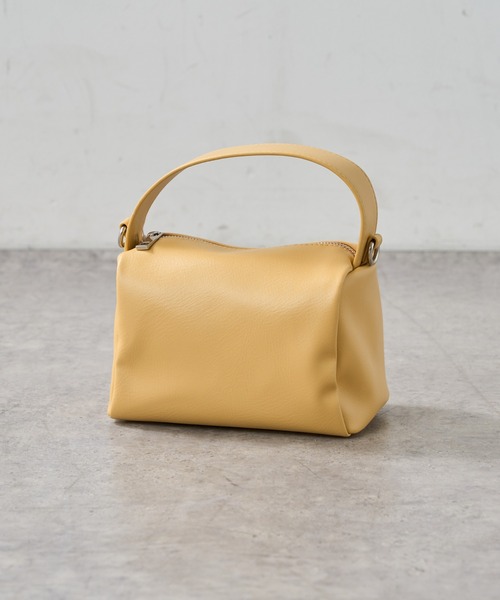 natural couture（ナチュラルクチュール）の「カラフルポーチ型バッグ（ショルダーバッグ・レディース・ブラック/ベージュ/イエロー/グリーン・FREE）」の7枚目の写真