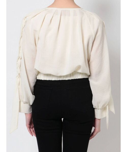 LAGUNAMOON(ラグナムーン)の「レースアップスリーブシアーブルゾン(ブルゾン・レディース・ホワイト/ブラック/アイボリー・FREE)」の14枚目の写真