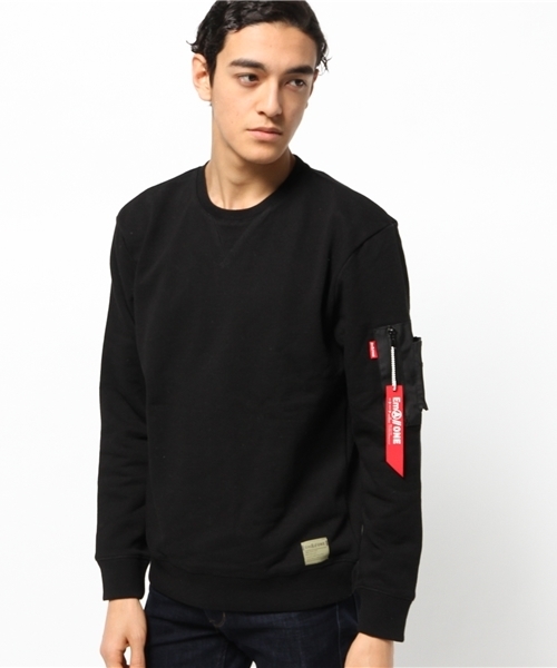 OUTLET(アウトレット)の「【WHO'S WHO gallery】EM裏毛トレーナー(スウェット・メンズ・ブラック/グレー/ホワイト・LARGE/MEDIUM)」の1枚目の写真