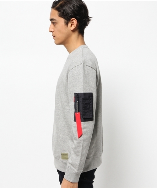 OUTLET(アウトレット)の「【WHO'S WHO gallery】EM裏毛トレーナー(スウェット・メンズ・ブラック/グレー/ホワイト・LARGE/MEDIUM)」の5枚目の写真