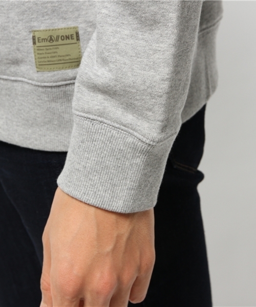 OUTLET(アウトレット)の「【WHO'S WHO gallery】EM裏毛トレーナー(スウェット・メンズ・ブラック/グレー/ホワイト・LARGE/MEDIUM)」の9枚目の写真