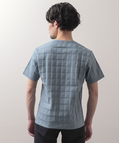 Stutostein Nolley's（シュテットシュタインノーリーズ）の「幾何学リンクスVネックTシャツ（Tシャツ/カットソー・メンズ・ホワイト/ネイビー/グレイッシュブルー/ライトグレー/ブラック・LARGE/MEDIUM/X-LARGE/SMALL）」の8枚目の写真