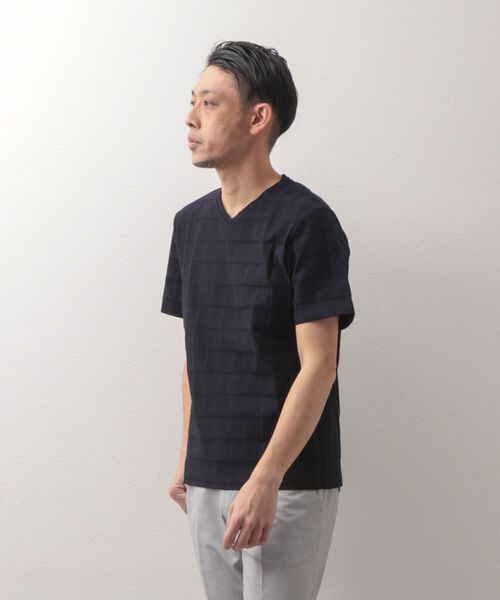 Stutostein Nolley's（シュテットシュタインノーリーズ）の「幾何学リンクスVネックTシャツ（Tシャツ/カットソー・メンズ・ホワイト/ネイビー/グレイッシュブルー/ライトグレー/ブラック・LARGE/MEDIUM/X-LARGE/SMALL）」の15枚目の写真