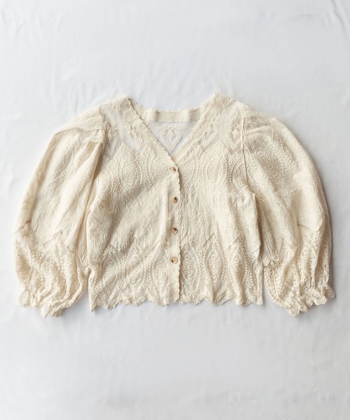 me+em select（ミームセレクト）の「ボリュームスリーブ刺繍レースカーディガン（カーディガン/ボレロ・レディース・ホワイト/ベージュ・FREE）」の11枚目の写真
