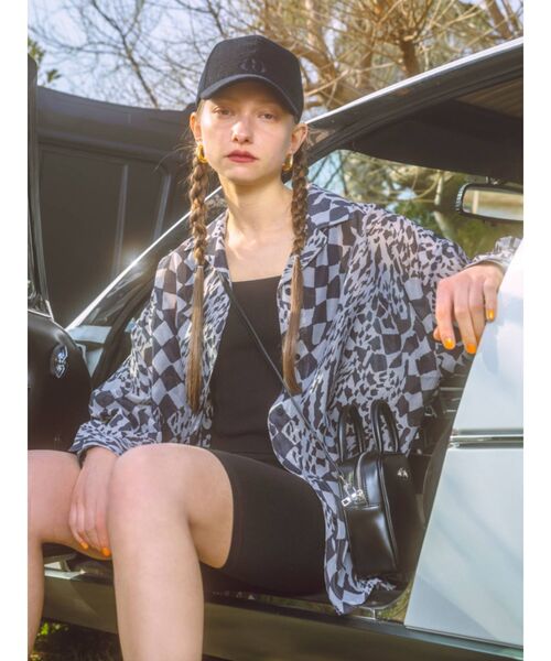 EMODA（エモダ）の「ミニマルロゴキャップ（キャップ・レディース・ホワイト/ブラック・FREE）」の7枚目の写真