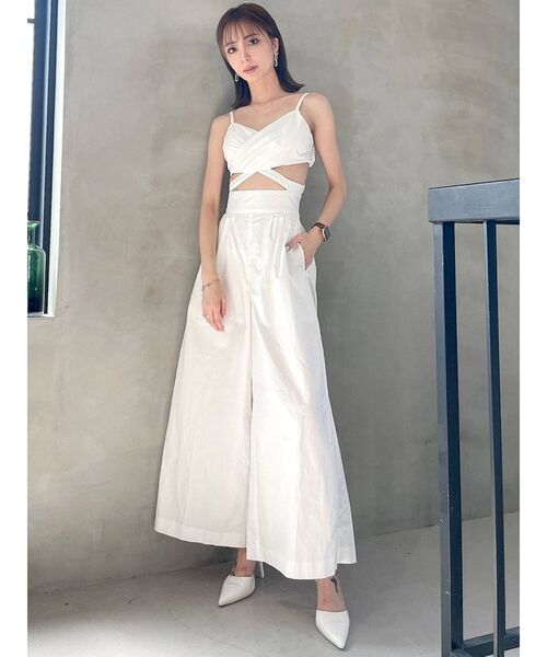 GYDA（ジェイダ）の「カシュクールキャミロンパース（つなぎ/オールインワン・レディース・オフホワイト/ブラック・FREE）」の8枚目の写真