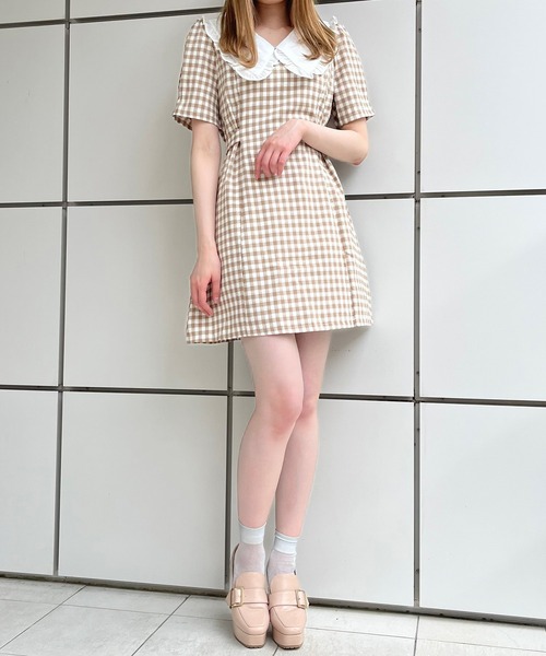 Voyage titty&Co.PETIT(ボヤージュティティアンドコープチ)の「【Voyage titty&Co. PETIT】フリルカラーギンガムワンピース(ワンピース・レディース・ブラック/ベージュ・FREE)」の14枚目の写真