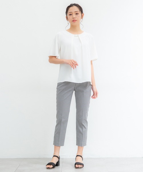 Honeys（ハニーズ）の「メタルパーツ付ブラウス（シャツ/ブラウス・レディース・モカ/グリーン/ピンク系その他/ダークブルー/ネイビー/ホワイト・M/S/LL/L）」の7枚目の写真