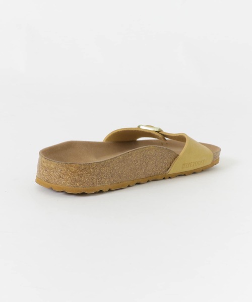 ITEMS URBANRESEARCH（アイテムズ アーバンリサーチ）の「BIRKENSTOCK　MADRID Narrow Fit（その他シューズ・レディース・グリーン系その他/ベージュ系その他・38/37/36）」の8枚目の写真