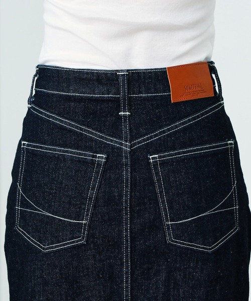SOMETHING（サムシング）の「SOMETHING スリットデニムスカート（デニムスカート・レディース・ライトブルー/インディゴブルー・SMALL/MEDIUM）」の8枚目の写真