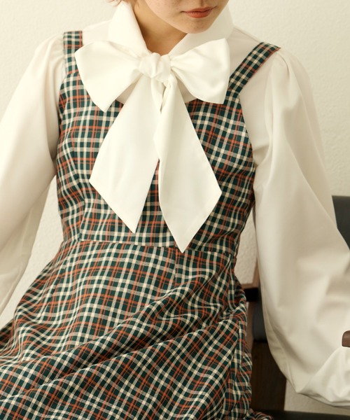 MERLOT（メルロー）の「カラーチェックジャンスカ（ジャンパースカート・レディース・ネイビー/グリーン・FREE）」の3枚目の写真