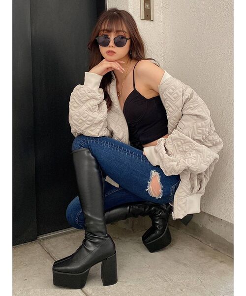 GYDA（ジェイダ）の「ハイウエスト ダブルBACKRIPPED デニムスキニーパンツ（デニムパンツ・レディース・ブルー/インディゴブルー・X-SMALL/SMALL/MEDIUM）」の8枚目の写真