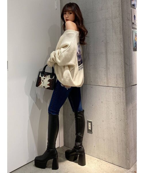 GYDA（ジェイダ）の「ハイウエスト ダブルBACKRIPPED デニムスキニーパンツ（デニムパンツ・レディース・ブルー/インディゴブルー・X-SMALL/SMALL/MEDIUM）」の9枚目の写真