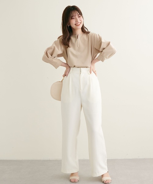 natural couture（ナチュラルクチュール）の「2022AWアイテム/セットアップ可/パール付きスキッパーブラウス（シャツ/ブラウス・レディース・サックスブルー/ネイビー/ベージュ/オレンジ/ピンク/ミント・FREE）」の10枚目の写真