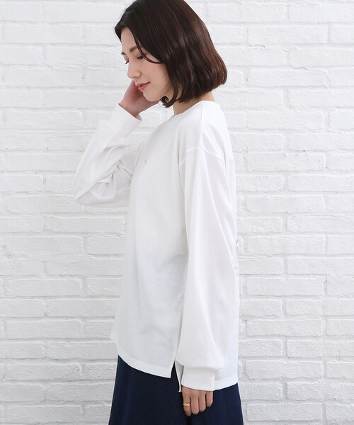 SHOO・LA・RUE(シューラルー)の「◆【シンプルで着回しが効く!】アソートプリントロンT(Tシャツ/カットソー・レディース・ホワイト系その他4/ホワイト系その他5/ベージュ系その他2/ベージュ系その他4/ブラック系3/オリーブ系・02/03)」の22枚目の写真