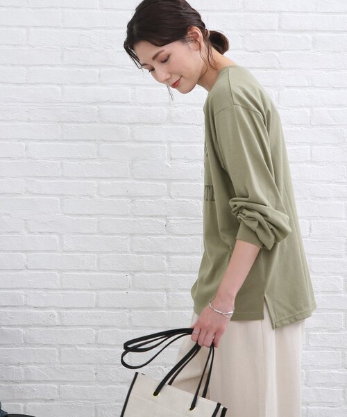 SHOO・LA・RUE(シューラルー)の「◆【シンプルで着回しが効く!】アソートプリントロンT(Tシャツ/カットソー・レディース・ホワイト系その他4/ホワイト系その他5/ベージュ系その他2/ベージュ系その他4/ブラック系3/オリーブ系・02/03)」の13枚目の写真