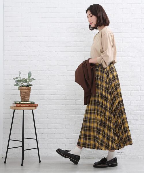 SHOO・LA・RUE(シューラルー)の「◆【シンプルで着回しが効く!】アソートプリントロンT(Tシャツ/カットソー・レディース・ホワイト系その他4/ホワイト系その他5/ベージュ系その他2/ベージュ系その他4/ブラック系3/オリーブ系・02/03)」の11枚目の写真