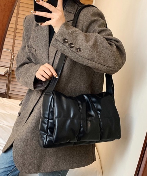 ARULE（アルール）の「『ARULE/アルール』キルティングショルダーバッグ【Y】【CN】（ショルダーバッグ・レディース・グリーン/ブラック/ブラウン・FREE）」の14枚目の写真