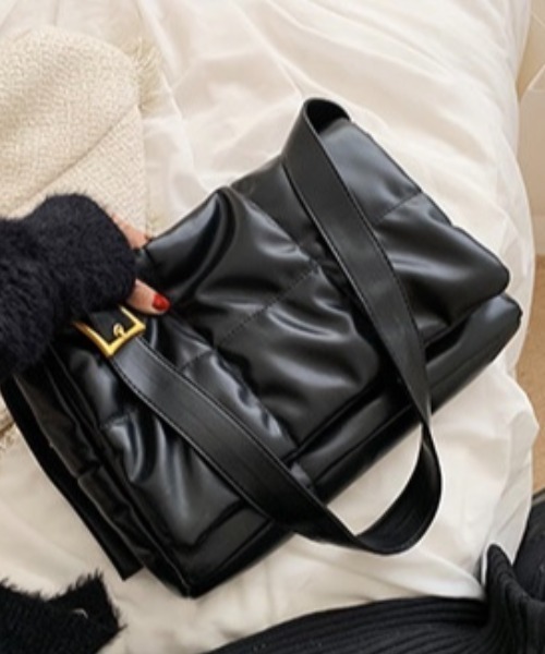 ARULE（アルール）の「『ARULE/アルール』キルティングショルダーバッグ【Y】【CN】（ショルダーバッグ・レディース・グリーン/ブラック/ブラウン・FREE）」の20枚目の写真