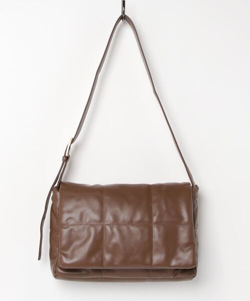 ARULE（アルール）の「『ARULE/アルール』キルティングショルダーバッグ【Y】【CN】（ショルダーバッグ・レディース・グリーン/ブラック/ブラウン・FREE）」の6枚目の写真