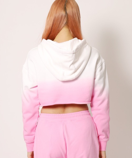 Guess（ゲス）の「GUESS/ゲス ANISE CROP HOODIE クロップドパーカー 